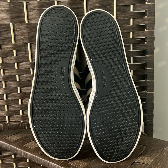 Men’s Adidas Army Green Shoes Size 10.5 Causal 3 Stripe Black Canvas Fashion - Picture 7 of 11